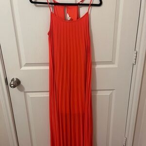 Elegant Red Pleated Dress